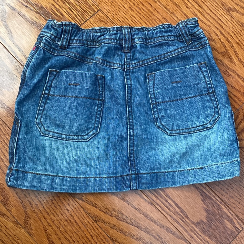 Girl’s size 6 Jean skirt - Picture 2 of 11